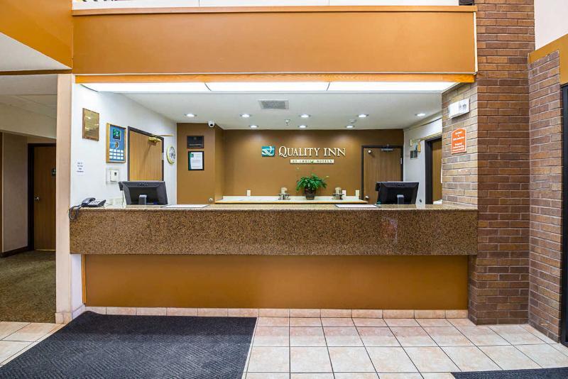 Quality Inn Thief River Falls Eksteriør bilde